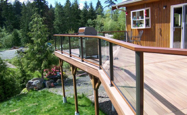 Decorative Wood Grain on Decks and Railings | Decoral System